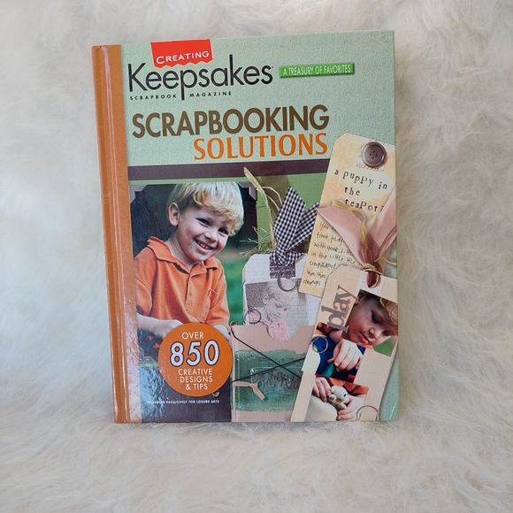 2 Scrapbooks - Picture 5 of 7